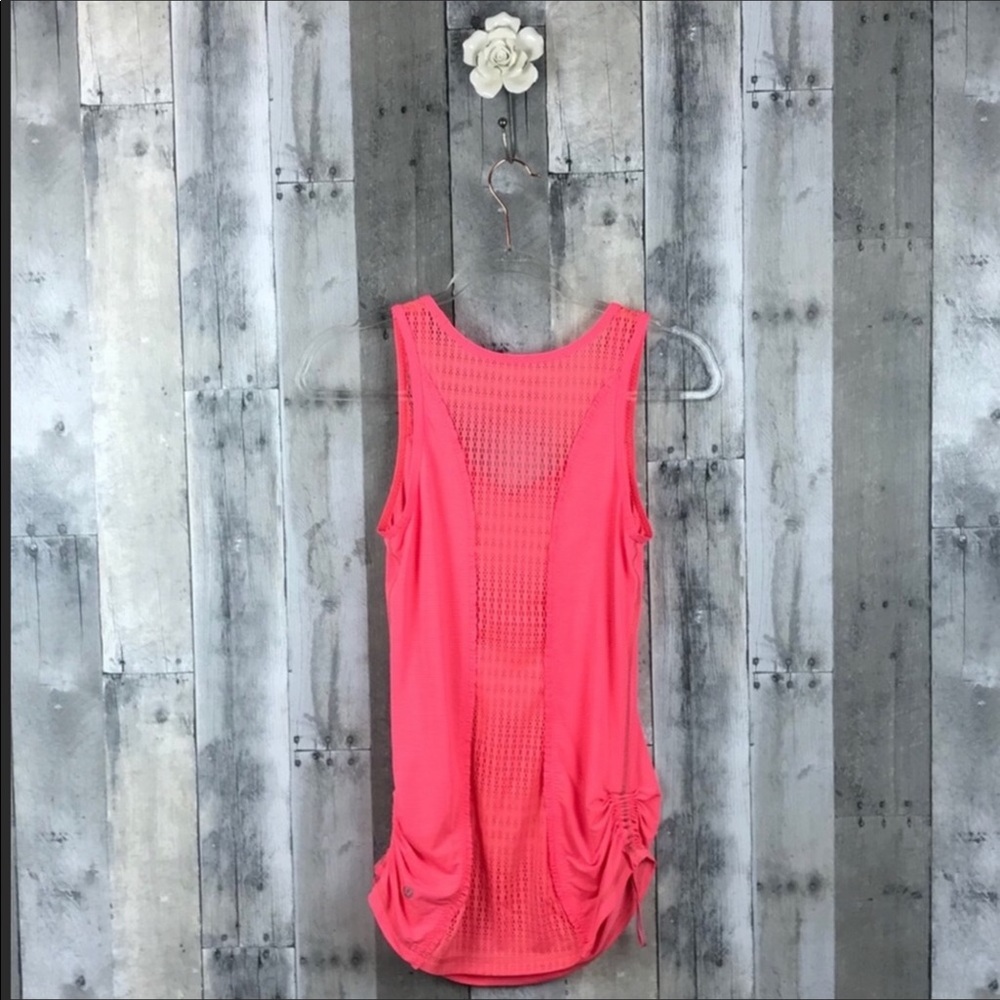 Lululemon Run-Tie & Fly Tank Flashlight Pink Sz 2 - Picture 3 of 7